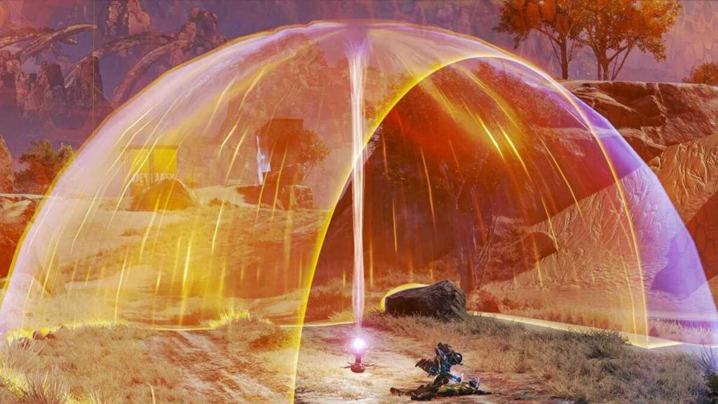 Apex Legends: an orange domed Heat Shield protects from ring damage